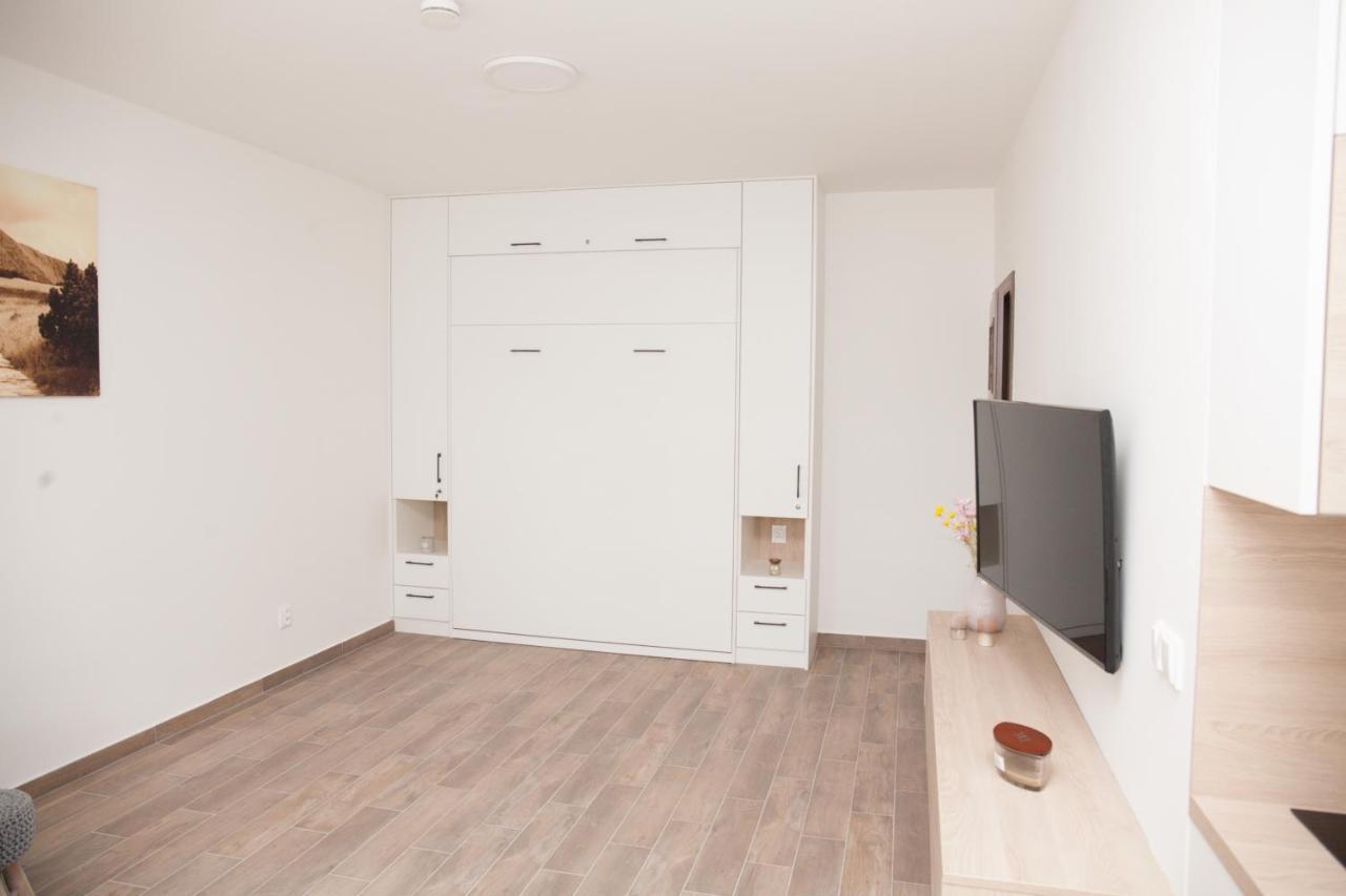 Apartman Horni Misecky J4 Екстер'єр фото